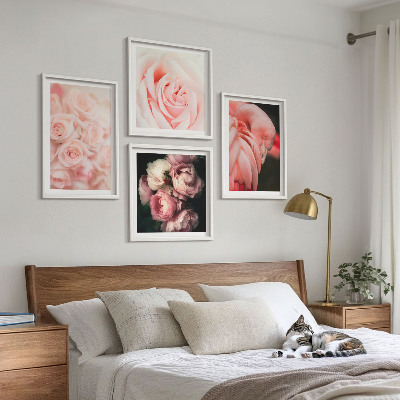 Tavelvägg ovanför soffa Pastellrosa flamingos