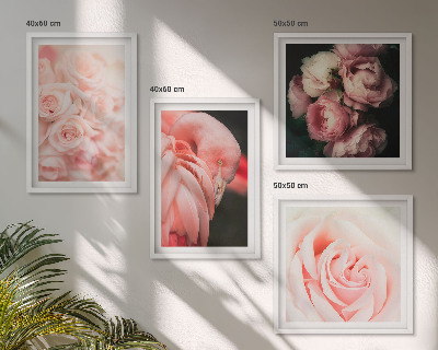 Tavelvägg ovanför soffa Pastellrosa flamingos