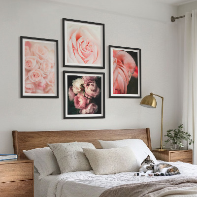 Tavelvägg ovanför soffa Pastellrosa flamingos