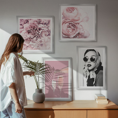 Tavelvägg med 4 tavlor Blommor pioner rosor elegans
