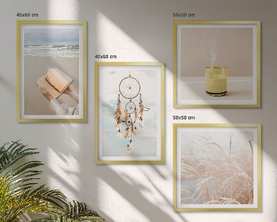Tavelvägg ovanför soffa Sommarlandskap i boho-stil