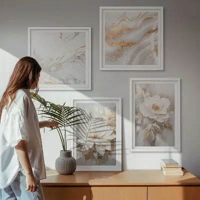Tavelvägg med 4 tavlor med abstrakt blom- och marmormotiv