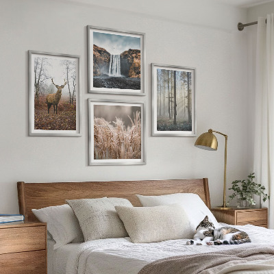 Tavelvägg ovanför soffa Skogslandskap av vild natur