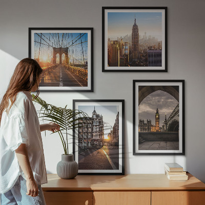 Tavelvägg ovanför soffa Målningsset med utsikt över London