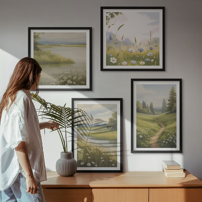 Tavelvägg ovanför soffa Vårlandskap flodäng