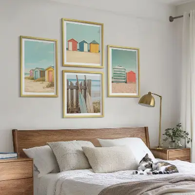 Färgglada strandhus set om 4 tavlor
