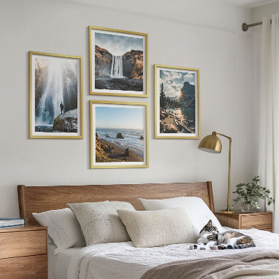 Tavelvägg ovanför soffa Vattenfall berg landskap natur