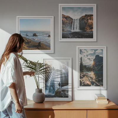 Tavelvägg ovanför soffa Vattenfall berg landskap natur
