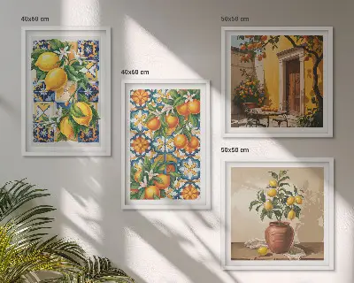 Tavelvägg ovanför soffa med citron och orangea blommor med blommönster