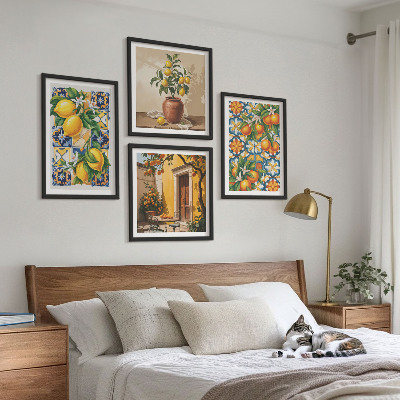 Tavelvägg ovanför soffa Citron-orange blommor mönster