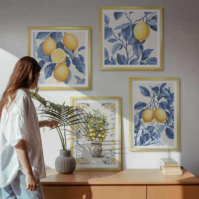 Tavelvägg ovanför soffa Citrongrenar blå blad