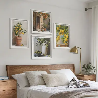 Tavelvägg med 4 tavlor med motiv av citronträd i krukor