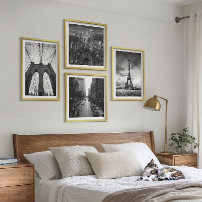 Set om 4 tavlor Monokromatiska brotorn