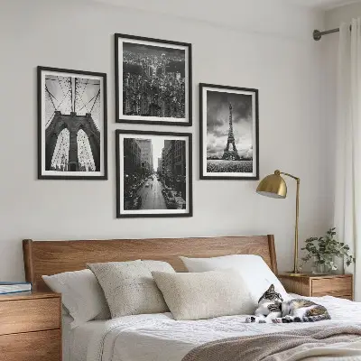 Monokromatiska brotorn set om 4 tavlor