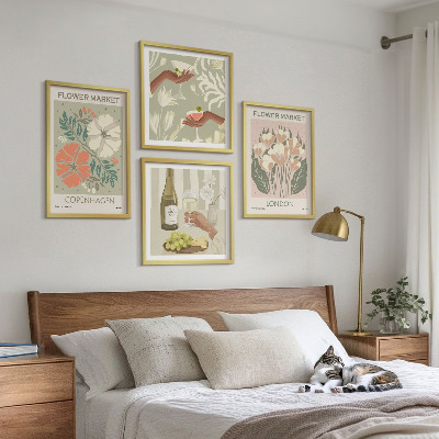 Set om 4 tavlor Blommiga posters vinstad
