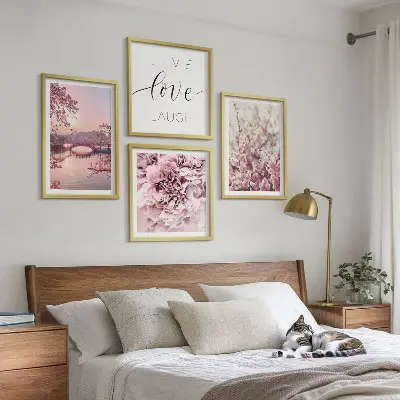 Blomsterbron Livsinspiration tavelvägg för placering ovanför soffa