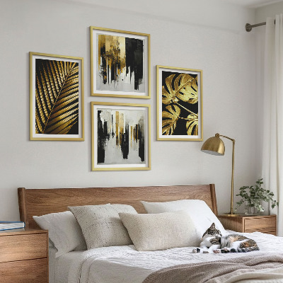 Tavelvägg ovanför soffa Monstera palmblad abstrakt