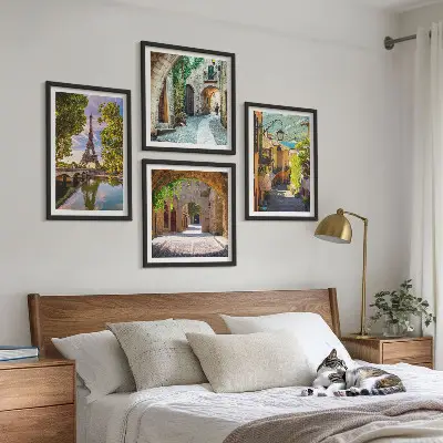 Eiffeltornets arkitektur set om 4 tavlor