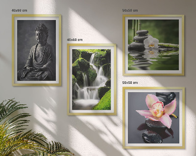 Tavelvägg ovanför soffa ZEN-målningar vattenstenar Buddha