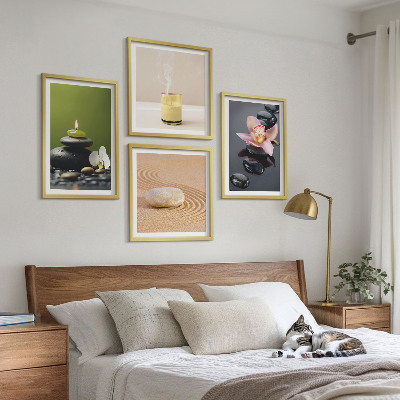 Tavelvägg ovanför soffa Avslappnande zenstenar för lugn och ro