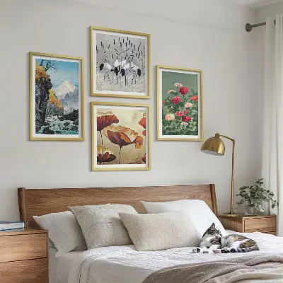 Tavelvägg med 4 motiv berg, vattenfall, fåglar och blommor