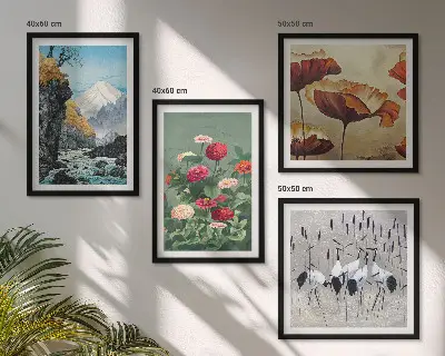 Tavelvägg med 4 motiv berg, vattenfall, fåglar och blommor