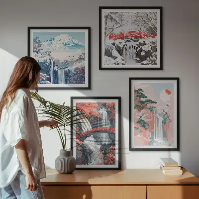Tavelvägg med 4 tavlor med motiv av vattenfall broar träd och årstider