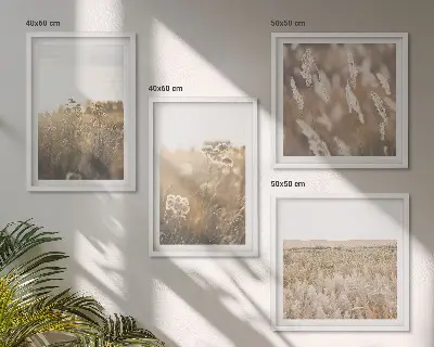 Tavelvägg landskap med gräs och blommor i varma toner