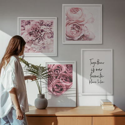 Tavelvägg ovanför soffa Blommor buketter av rosor hem inskription