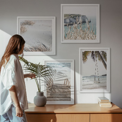 Set om 4 tavlor Strandtrappa gunga havet