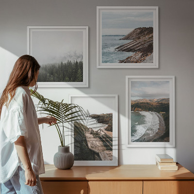 Tavelvägg ovanför soffa Klipputsikt, strandlandskap