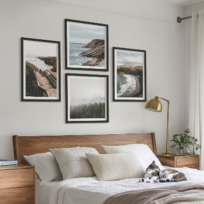 Tavelvägg ovanför soffa Klipputsikt, strandlandskap