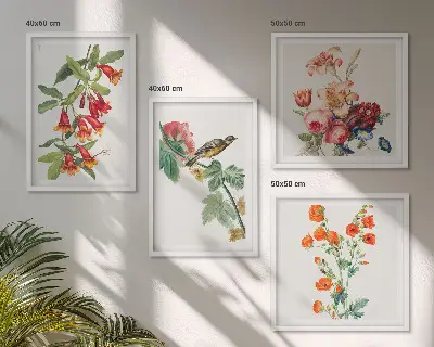Tavelvägg med 4 tavlor med motiv av målade retroblommor och fåglar