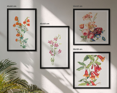 Tavelvägg ovanför soffa Blommor målade i retrostil