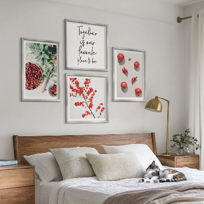 Tavelvägg med 4 tavlor Röda frukter av växter minimalism
