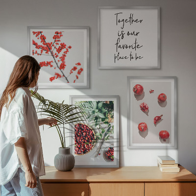Tavelvägg med 4 tavlor Röda frukter av växter minimalism