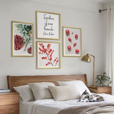 Tavelvägg med 4 tavlor Röda frukter av växter minimalism