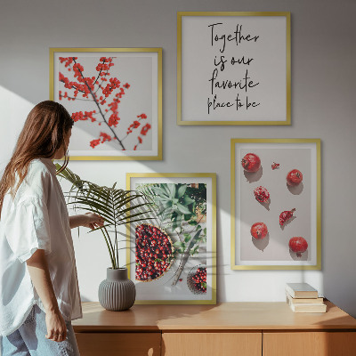 Tavelvägg med 4 tavlor Röda frukter av växter minimalism