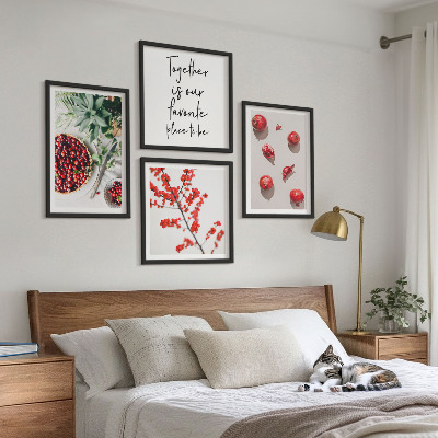 Tavelvägg med 4 tavlor Röda frukter av växter minimalism