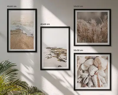 Tavelvägg med 4 tavlor strandgräs, vågor och stenar i boho-stil