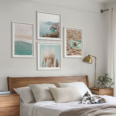 Tavelvägg ovanför soffa Strandvågor gräshatt