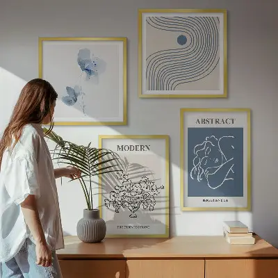 Tavelvägg med blommotiv abstrakta linjer