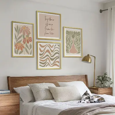 Abstrakta blommor i pastell tavla för tavelvägg ovanför soffa