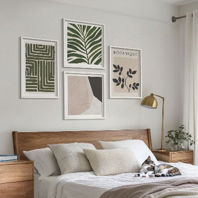 Tavelvägg ovanför soffa Botaniska boho-kompositioner