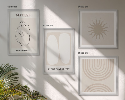Tavelvägg ovanför soffa Snygga minimalistiska linjer