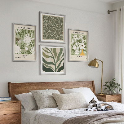 Tavelvägg ovanför soffa Växtmönster boho dekorationer