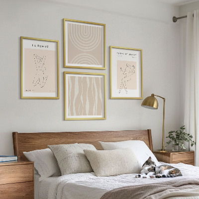 Set om 4 tavlor En samling minimalistiska former