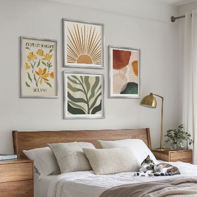 Tavelvägg ovanför soffa Abstrakta blommotiv