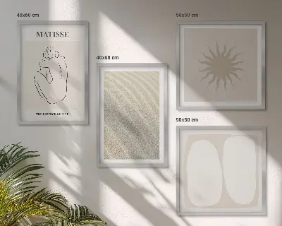Minimalistiska sandvågor tavelvägg ovanför soffa