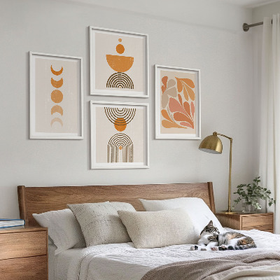 Tavelvägg ovanför soffa Abstrakta orange former